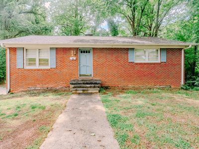 305 Austin Dr