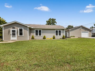 1276 Peter Pond Rd