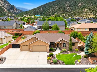 1116 E Fiddlers Canyon Rd