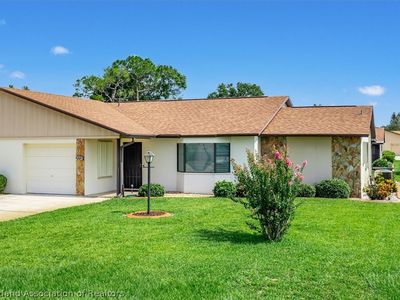 3731 Sunbird Cir