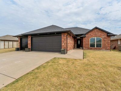 616 Madeline Ln