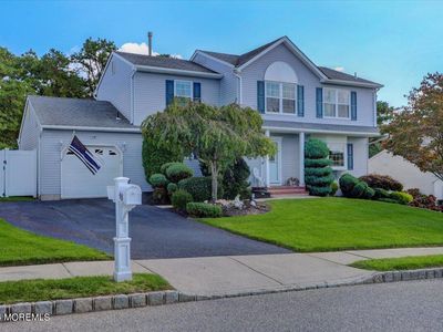 48 Gladiola Drive