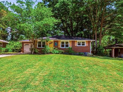 2670 Woodridge Dr