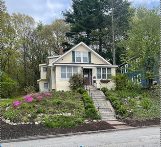 Property at 27 Malvern Rd, Worcester, MA