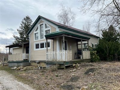 6232 Weaver Rd