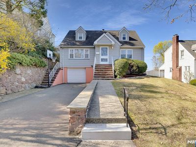 243 Donaldson Ave