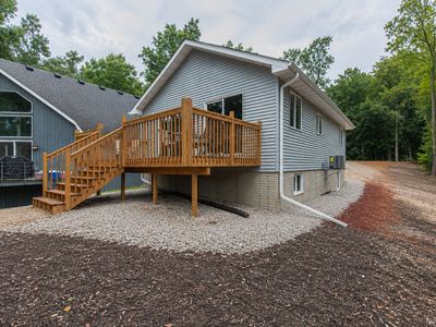 32 Magnolia Dr