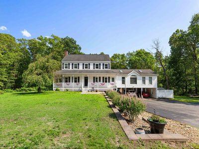11 Parkside Drive