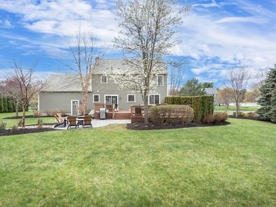 5 Mary Ellen Ln
