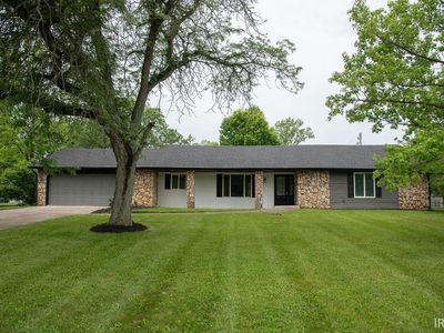 7501 N Hamilton Dr