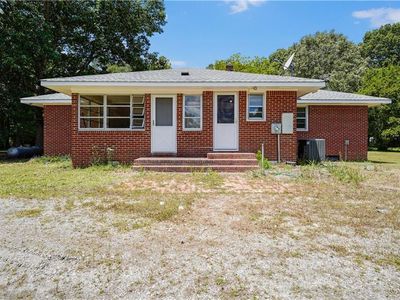 4649 Backwoods Rd