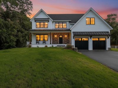 158 Lake St