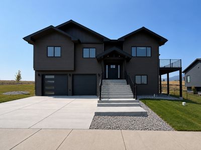 4479 Christian Dr
