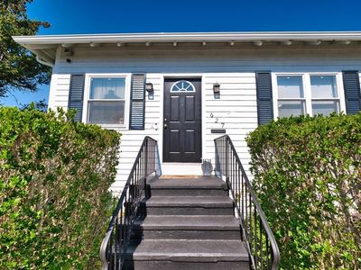 627 King St