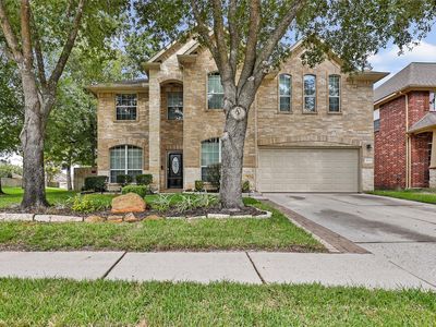 26032 Royal Emerald Ln