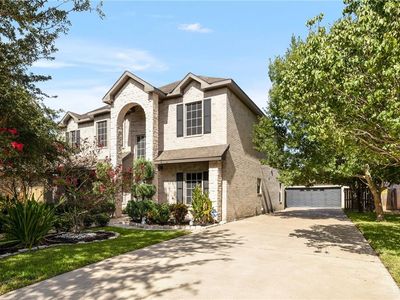 3305 Santa Erica St