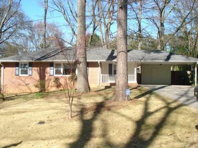 2339 Engineers Dr SE