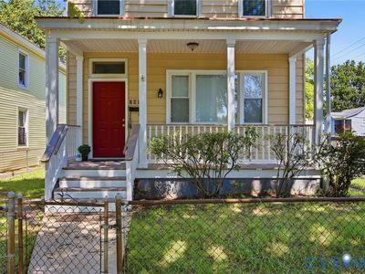 2001 Edwards Ave
