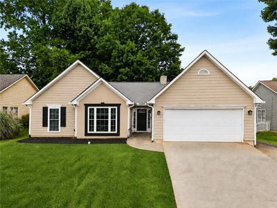 255 Paris Dr