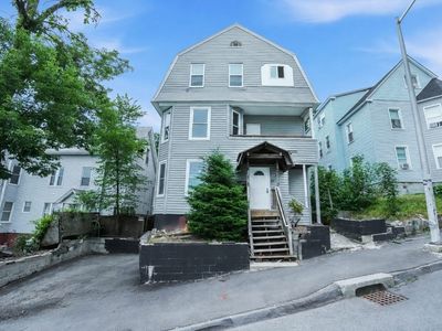 42 Windsor St