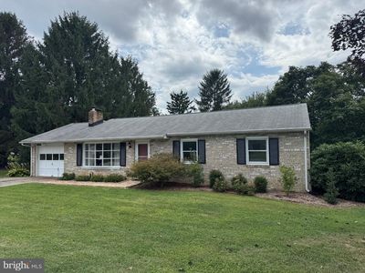 112 Freedom Ave
