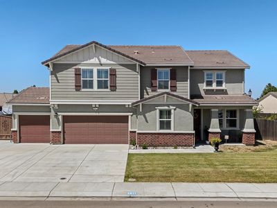 2411 Merlin Ln