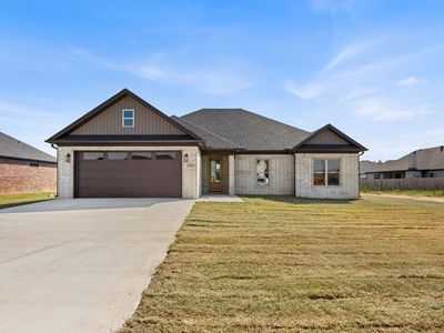 2324 Lakewood Cir