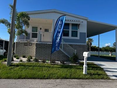10 Flamboyant St