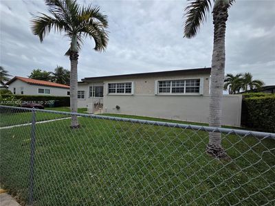 8441 SW 32nd Ter