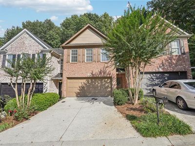 718 Surrey Park Pl SE