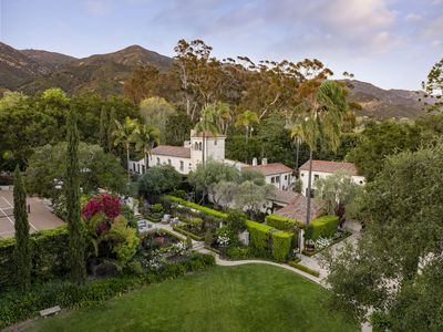779 Ayala Ln