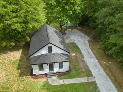 9509 Line Fence Rd