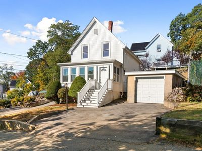34 Oakland Ave