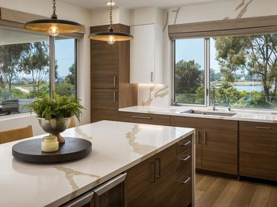 2501 State St Unit 306