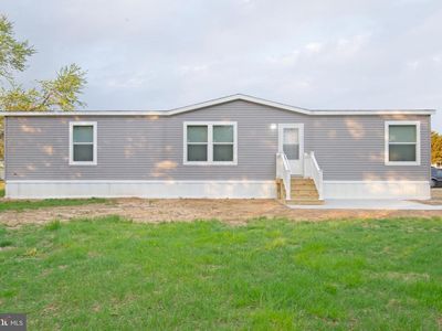 6 Dover Cir