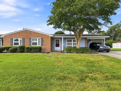 3619 Magnolia St.