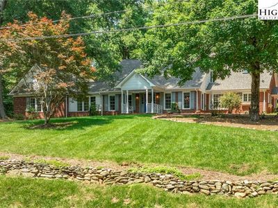 465 Forest Drive