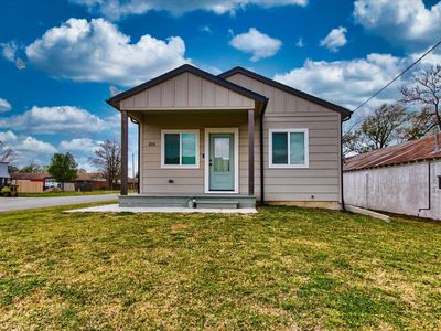 Property at 215 S Commercial Ave, Sedgwick, KS