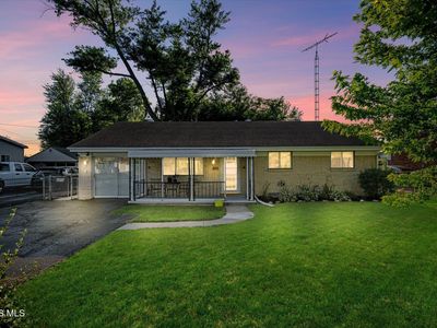 Property at 820 S Hill Park Dr, Holland, OH