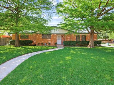 1100 S Idlewild Dr