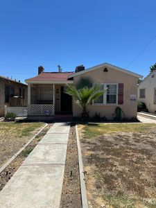 1925 Cherry St