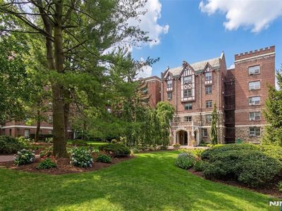 100 Palisade Ave #B51