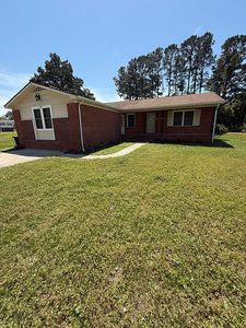 2401 N Hills Dr