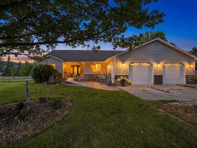 155 Edens Ln