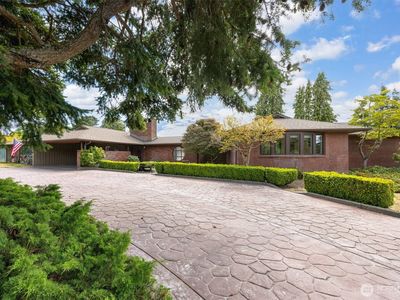 204 Hawthorn Road