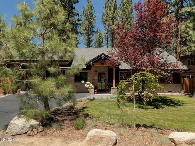 1096 Deer Cliff Dr