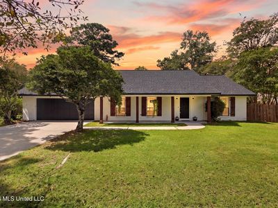 5428 Diamondhead Dr E