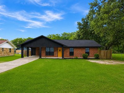 1406 Guillory Ln