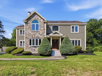 14 Pleasant St