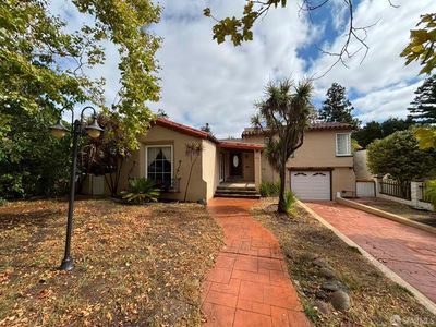 450 Laurel Ave